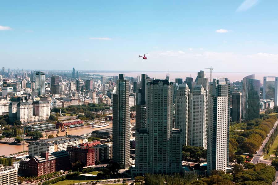 5hs Small Group City Tour of Buenos Aires with Street Food - Puerto Madero and a modern change of pace