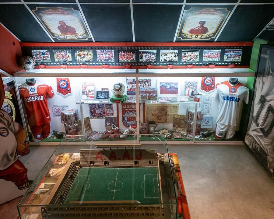AllMaradona Buenos Aires: Maradona House Museum and Stadium - Who will enjoy this most