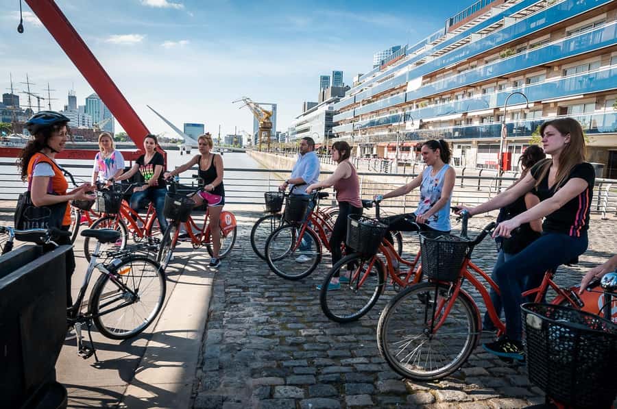 Buenos Aires Bike Tour: South or North Circuit - Starting in San Telmo at Defensa 831