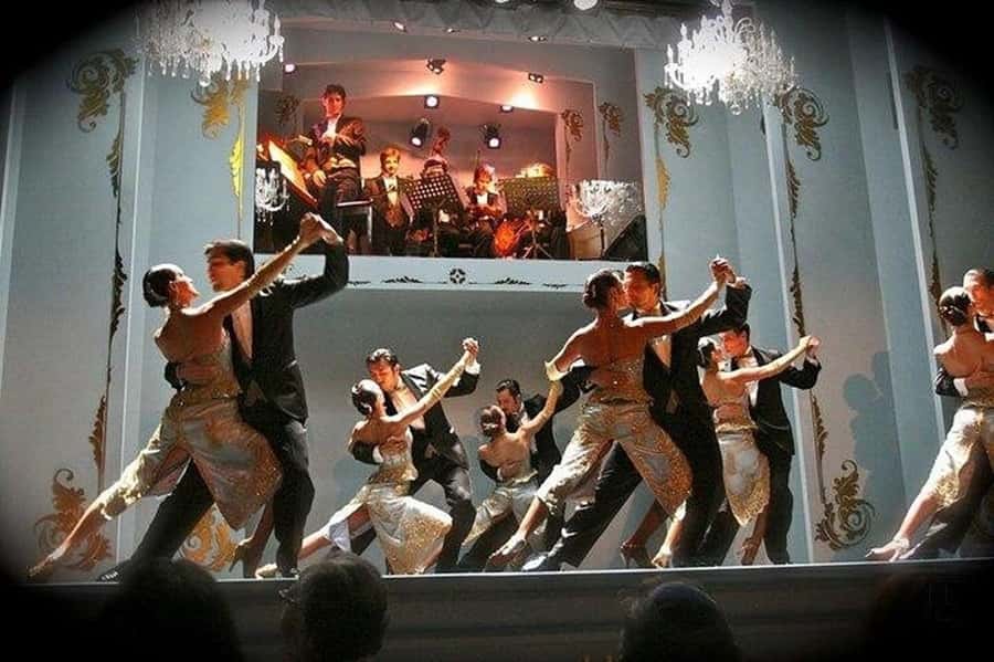 Buenos Aires: Cafe Los Angelitos Tango Show, Optional Dinner - Argentine Flavors Before the Curtain Rises