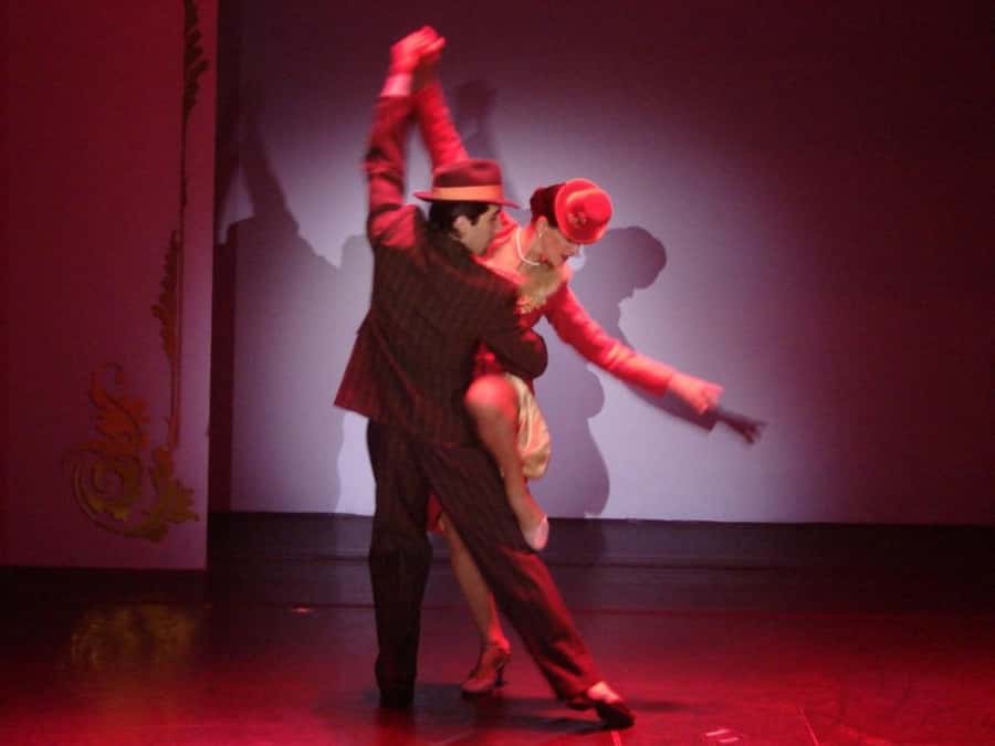 Buenos Aires: Cafe Los Angelitos Tango Show, Optional Dinner - Getting There and Getting Home