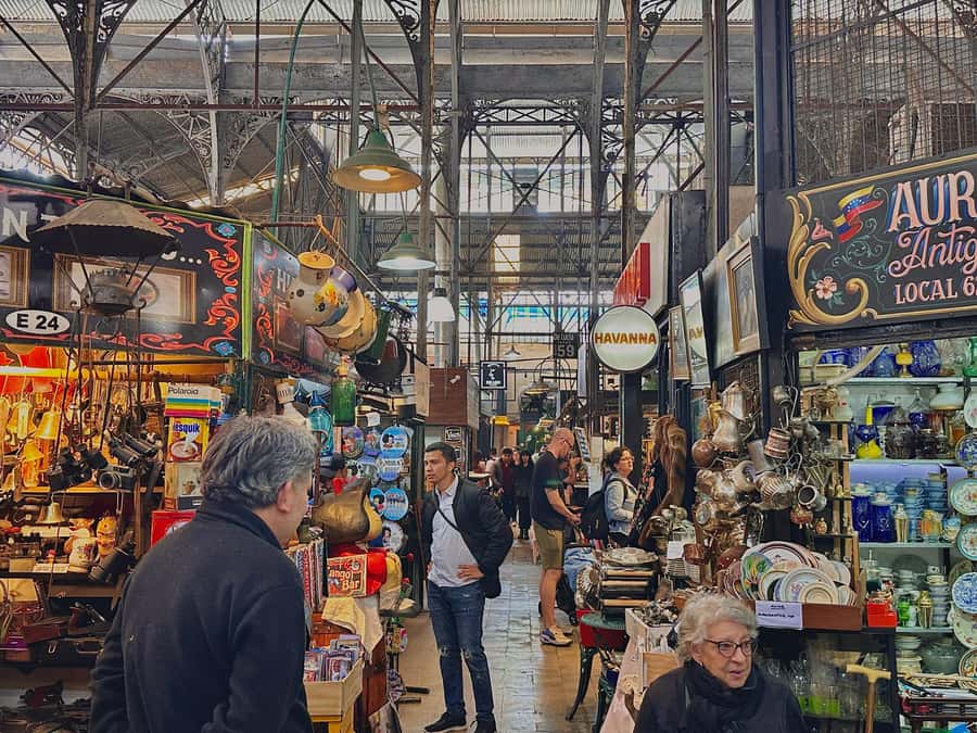 Buenos Aires Fairs: San Telmo & Mataderos Cultural Tour - Two Buenos Aires fairs, two very different moods