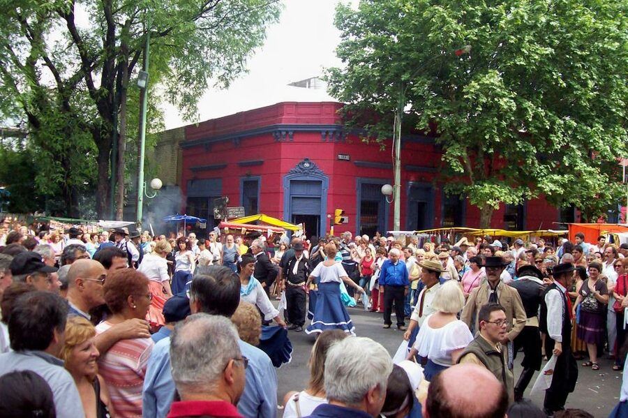 Buenos Aires Fairs: San Telmo & Mataderos Cultural Tour - What the $127 price really buys