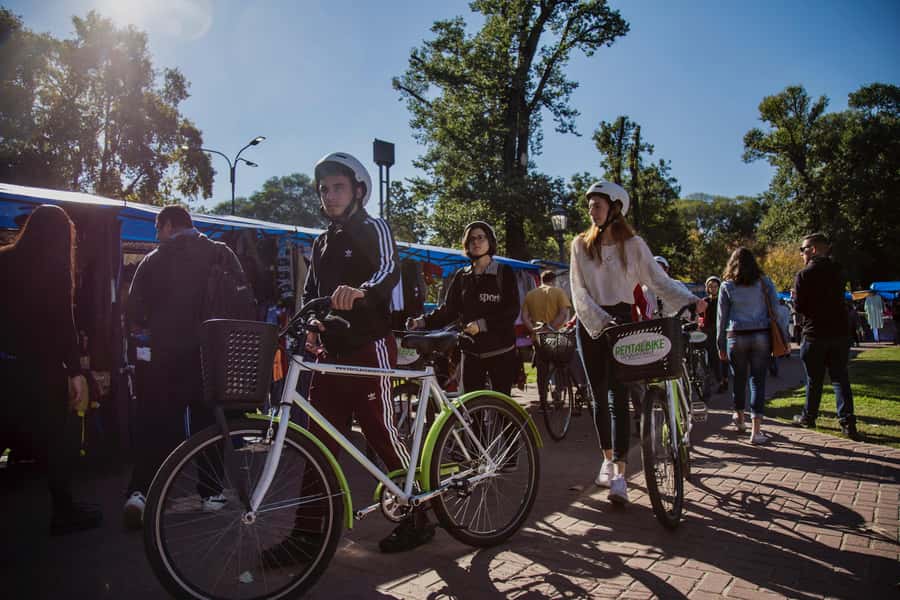 Buenos Aires: Full Day Bike Tour with Lunch - La Boca and Caminito bring color, football, and a different mood