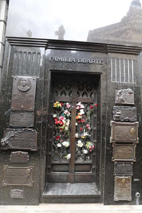 Buenos Aires Full-Day City Tour - Plaza de Mayo, Avenida de Mayo, and the political center