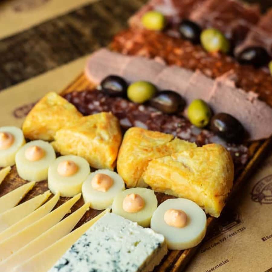 Buenos Aires Gastronomic Immersion Tour - Why San Telmo makes a good food-tour setting