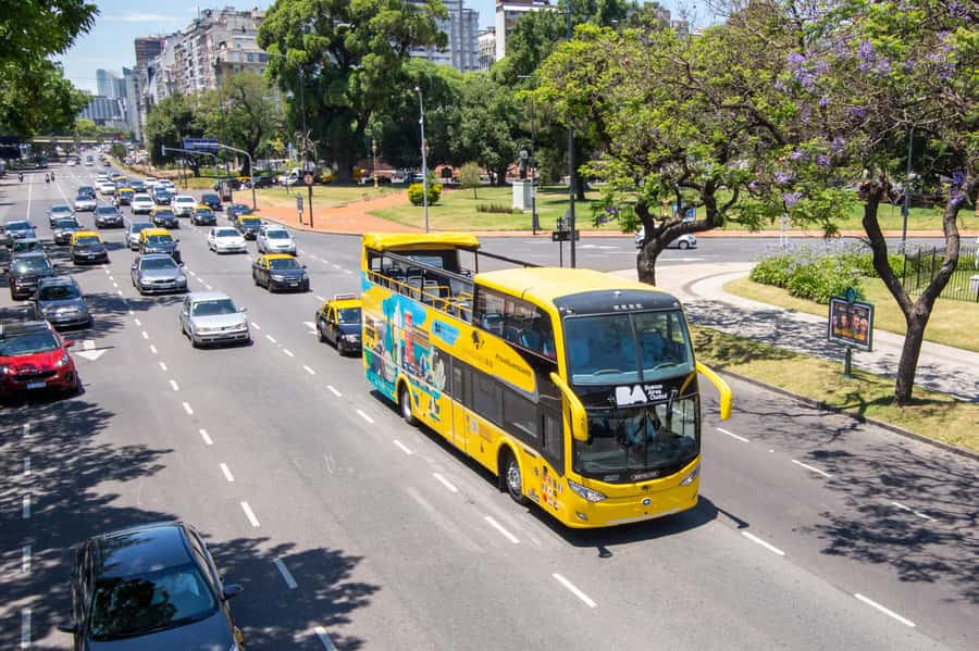 Buenos Aires Hop-On Hop-Off Bus and Exclusive Benefits - Quick points to know