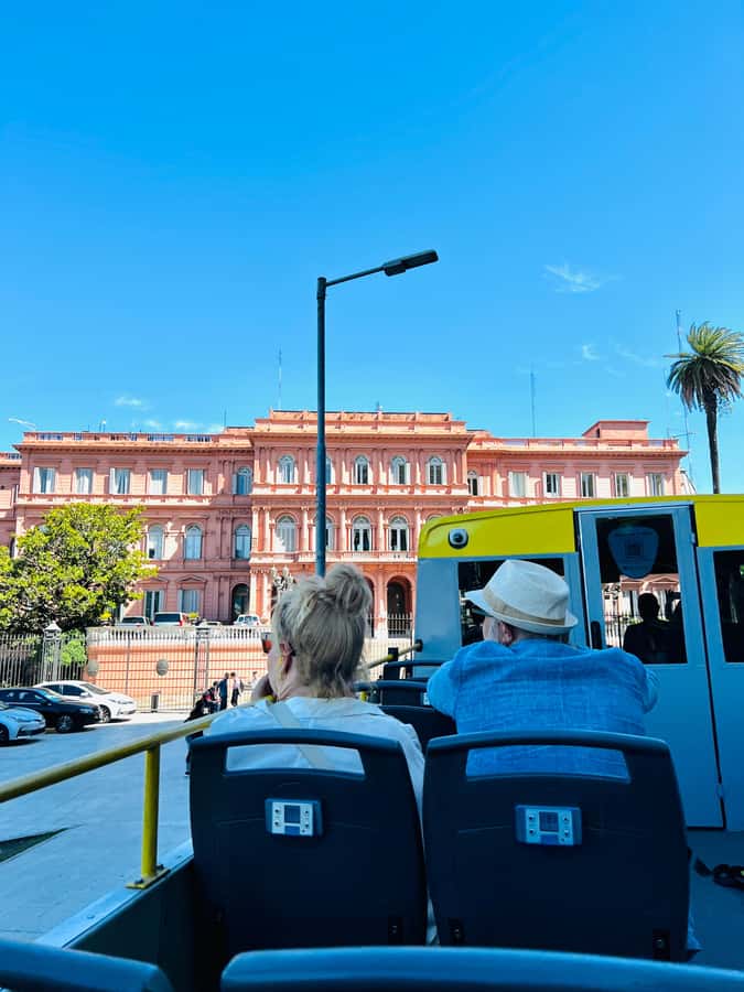 Buenos Aires Hop-On Hop-Off Bus and Exclusive Benefits - Why this bus works well in a huge city
