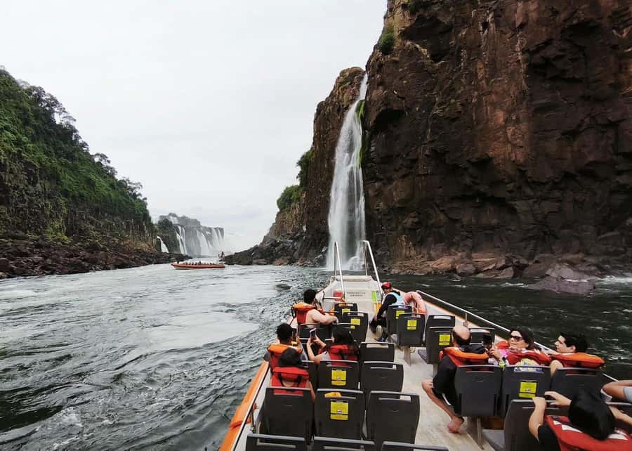 Buenos Aires: Iguazú Falls with Boat Ride & Optional Flight - Devil’s Throat and the main waterfall views