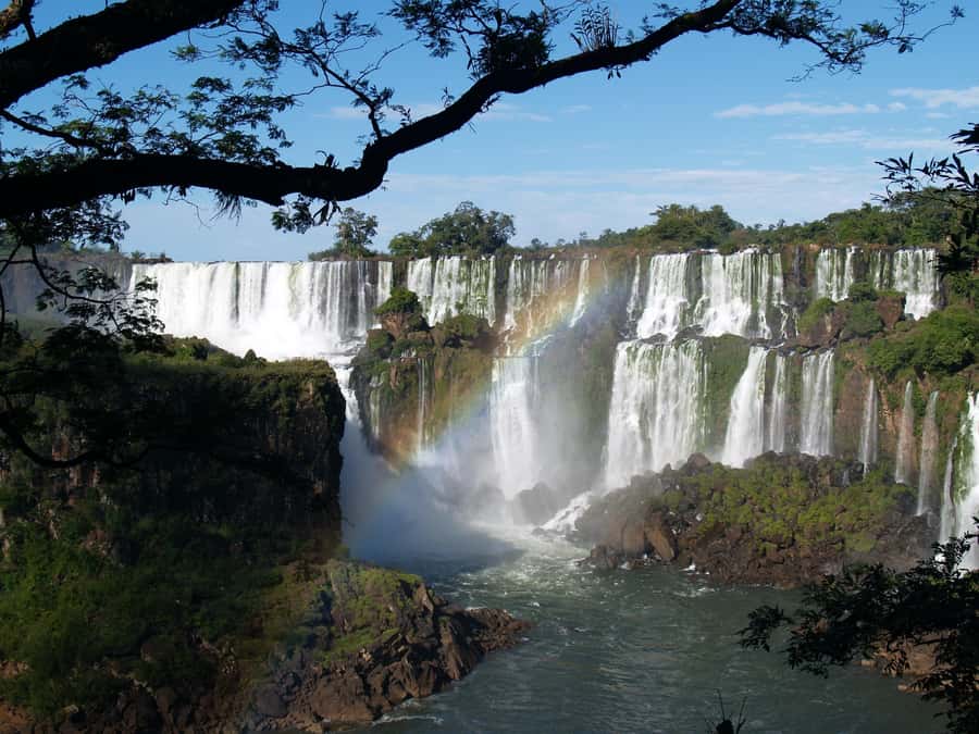 Buenos Aires: Iguazú Falls with Boat Ride & Optional Flight - What to pack for the falls