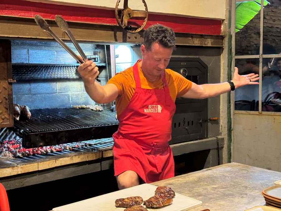 Buenos Aires: Join a Local Family for an Argentine Barbecue - Eight courses, with a very meat-heavy middle