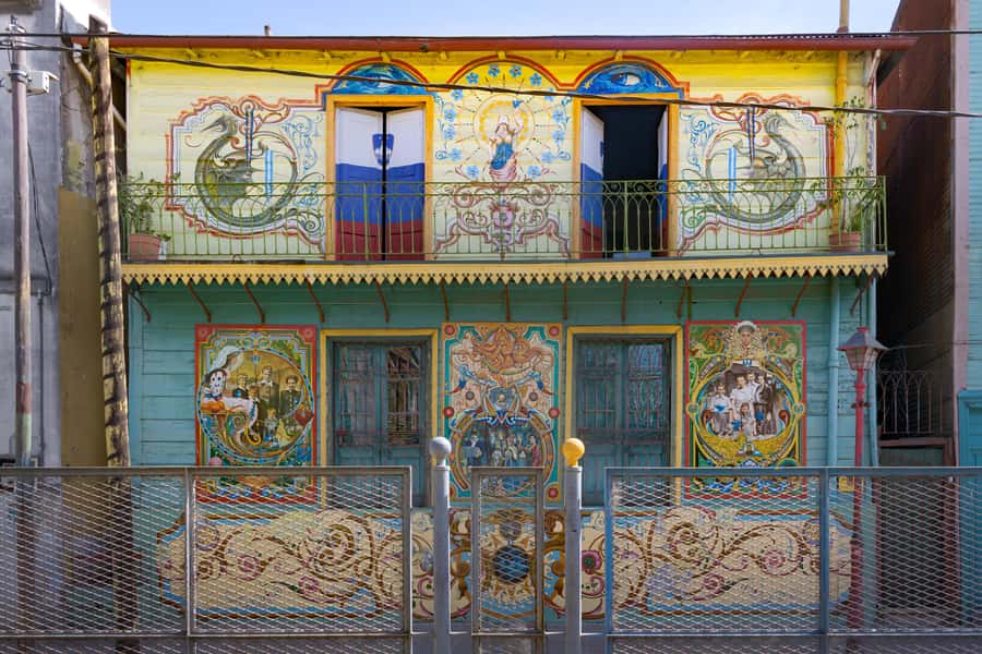 Buenos Aires: La Boca Guided Walking Tour in English - Tango in the streets, not just on a stage