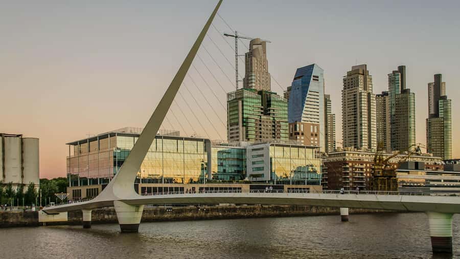 Buenos Aires Premium city tour with street food - Why this five-hour route works for a first look