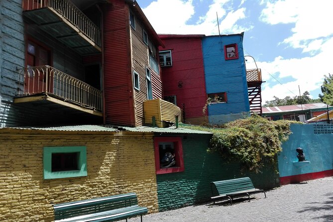 Buenos Aires Premium City Tour - Recoleta and Retiro: palaces, avenues, and the cemetery question