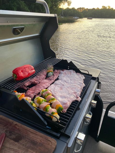 Buenos Aires: Private Delta Boat Tour with Barbecue onboard - Who will enjoy this most