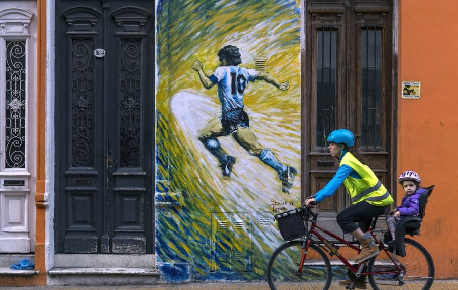 Buenos Aires: Private Photo Tour for Ammateur Photographers - San Telmo Market, the visual finale