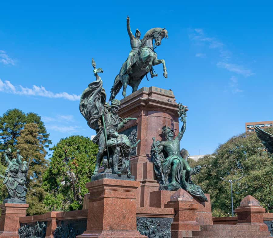 Buenos Aires: Recoleta and Retiro Tip Based Walking Tour - From Teatro Colón to Buenos Aires’ grandest neighborhoods