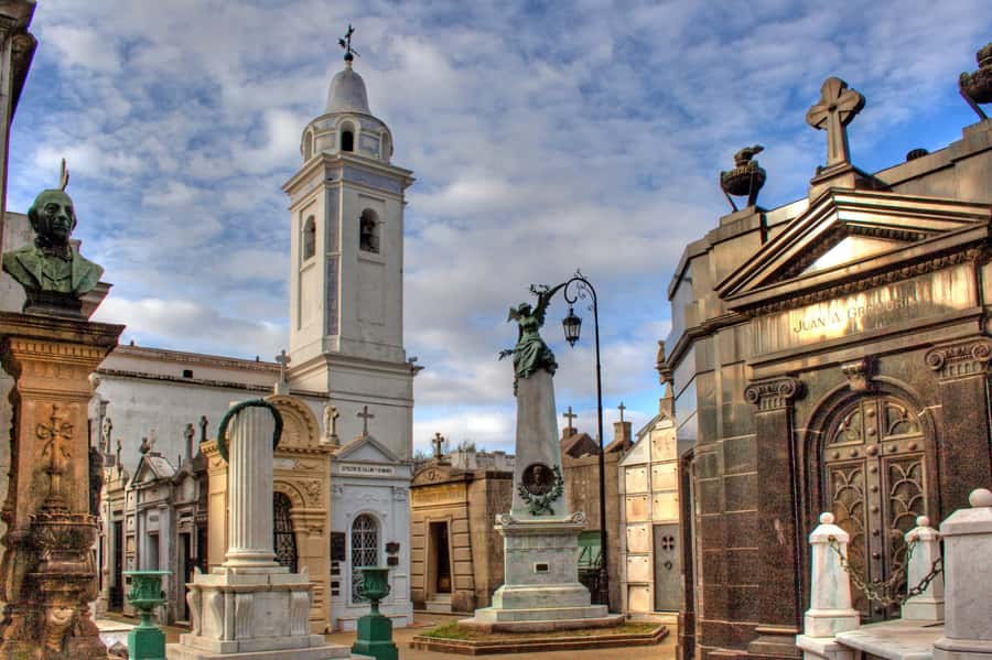 Buenos Aires: Recoleta Neighborhood Walking Tour - Why Recoleta makes a good first walk
