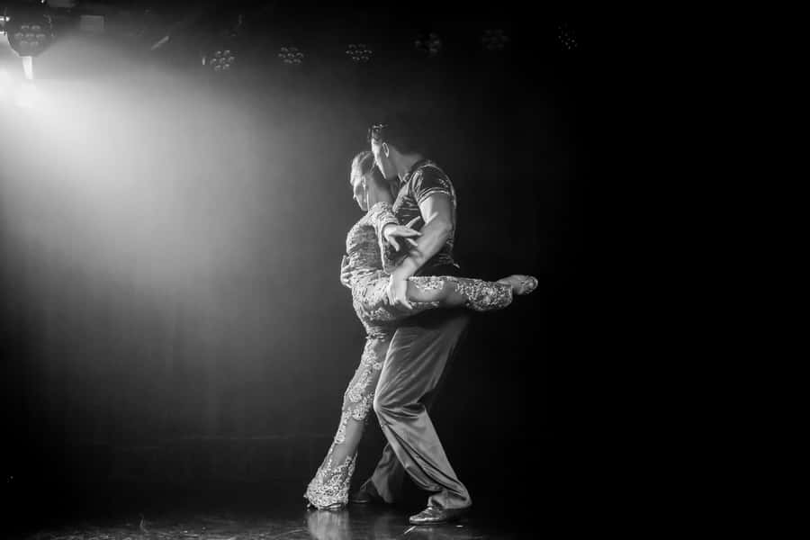 Buenos Aires: Rojo Tango Show with Optional Dinner - Drinks, service, and the luxury factor