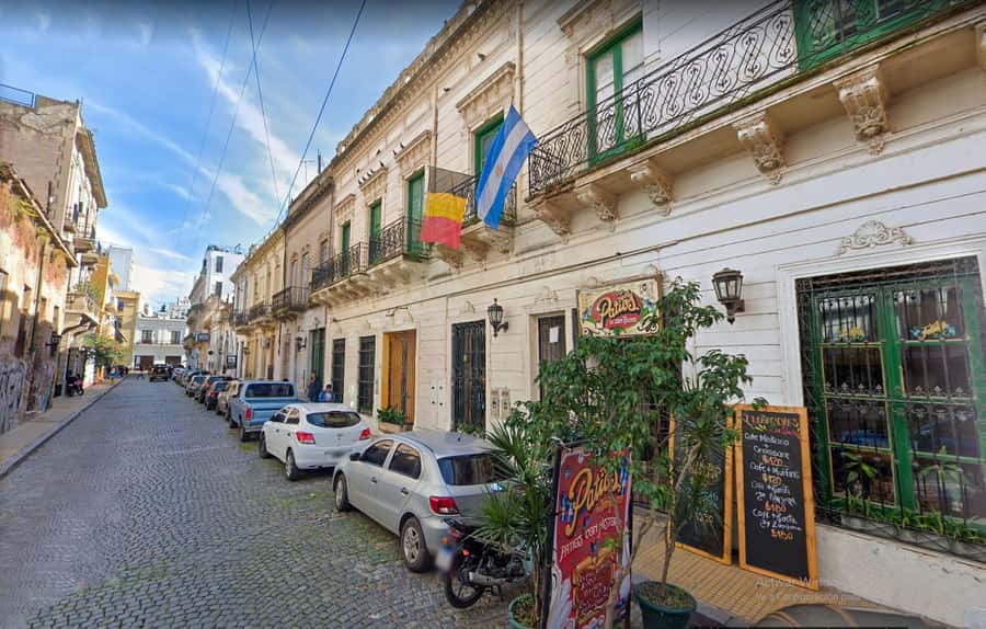 Buenos Aires: San Telmo and Market Guided Walking Tour - The Sunday fair and San Telmo Square