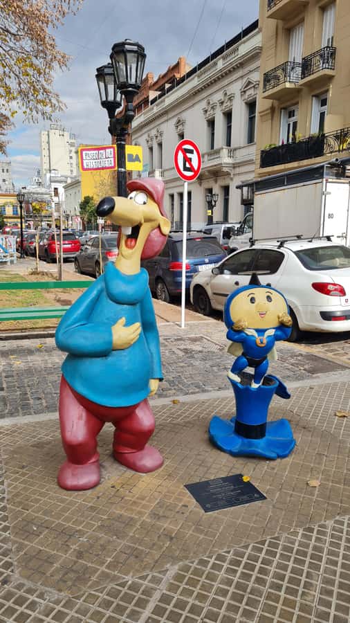 Buenos Aires: San Telmo, History, Bars, and Tango! - San Telmo Market and Defensa Street