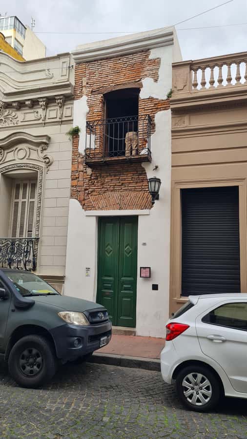 Buenos Aires: San Telmo, History, Bars, and Tango! - Timing, comfort, and access