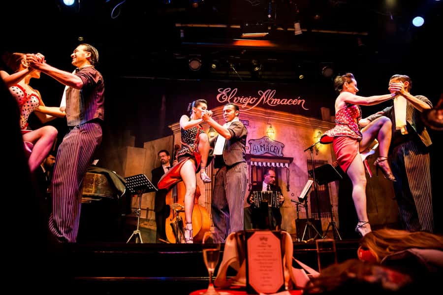 Buenos Aires: Tango - El Viejo Almacén! The first and most traditional show - What happens during the 75-minute show