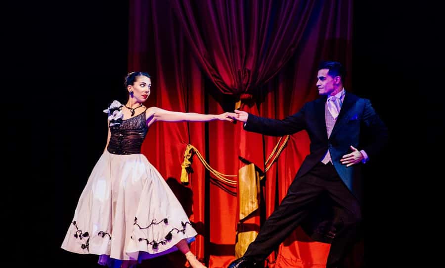 Buenos Aires: Tango Porteño Show Ticket with Dinner Option - What the unlimited drinks include