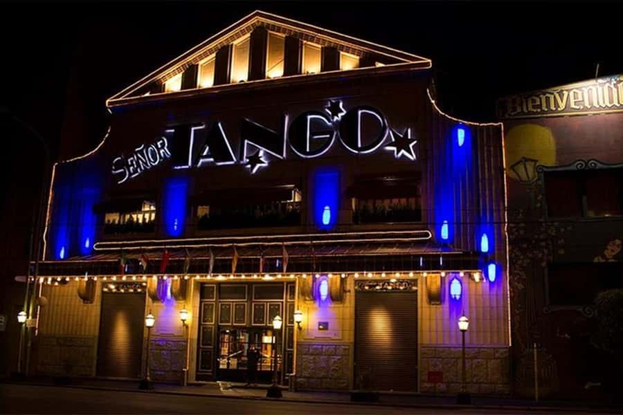 Buenos Aires: Tango Show at Señor Tango with Optional Dinner - What the three-hour evening looks like