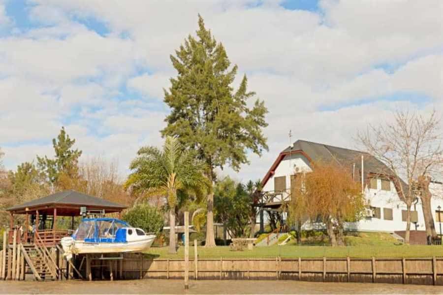 Buenos Aires: Tigre Delta Premium Boat Tour - Booking value, cancellation, and practical planning
