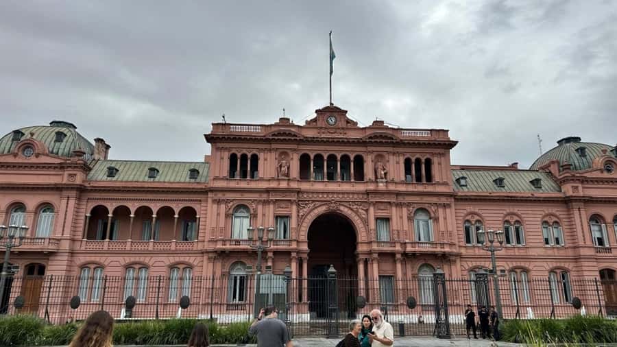 Buenos Aires: Walking City Tour with Colón Theater & Museums - Inside Teatro Colón for 50 minutes