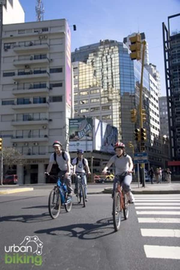 City Bike Tour in Palermo and Recoleta - Starting at Plaza San Martín and Chile 1145