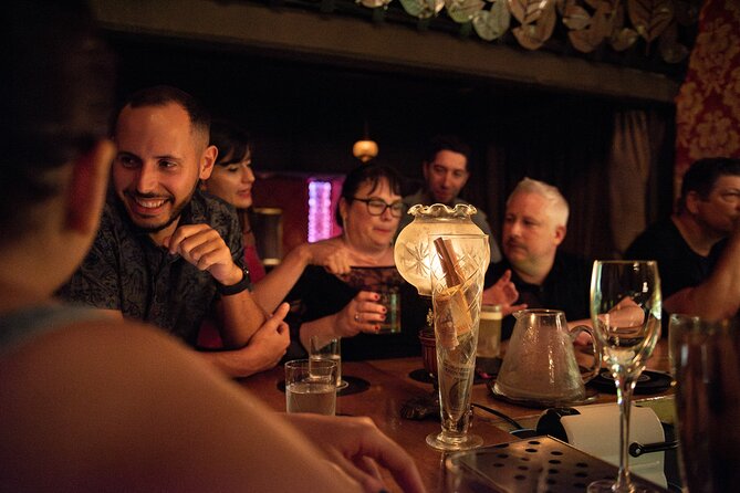Cocktail tour in Buenos Aires - Timing, age rules, and group comfort