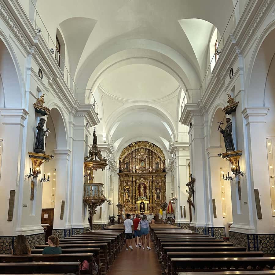Discover Recoleta, Buenos Aires' Little Paris - Key points at a glance