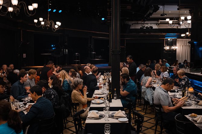 El Querandi Tango Show in Buenos Aires - The music, singers, and four tango couples