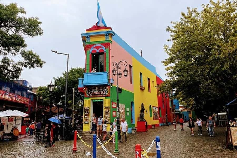 Exclusive Full-Day Private Tour in Buenos Aires - Plaza de Mayo, where the city’s story begins