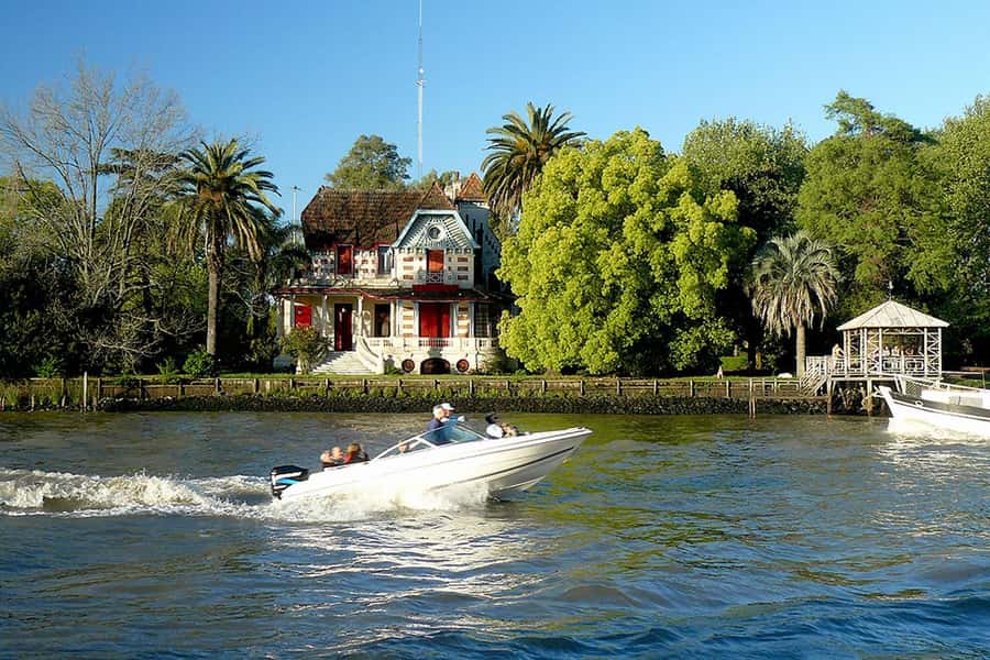 From Buenos Aires: Boat Trip to Tigre with Puerto de Frutos - From Puerto Madero to the Paraná Delta