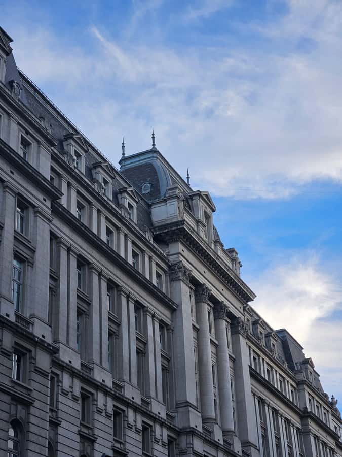 From Colonialism to Eclecticism, Buenos Aires arquitectonica - Reconquista Street and the surprising Banco Hipotecario