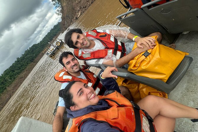 Iguazú Falls Private Full Day Tour - Great Adventure: the boat ride that soaks you