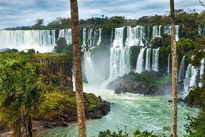 Iguazú Falls Private Full Day Tour - Devil’s Throat makes the strongest finale