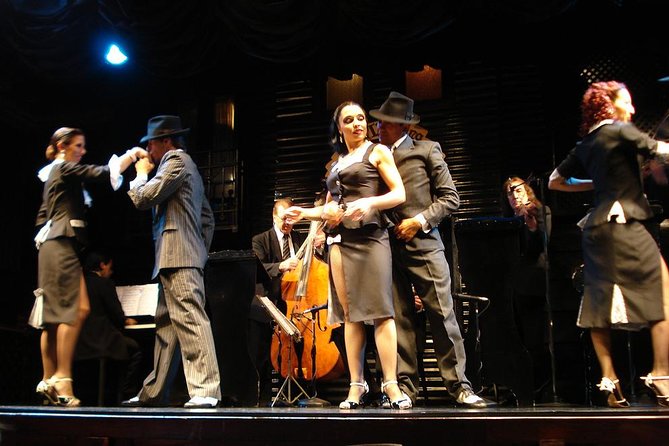 La Ventana Tango Show & Dinner with Optional Classic Bus Ride - Seating: Why Arriving Early Can Help