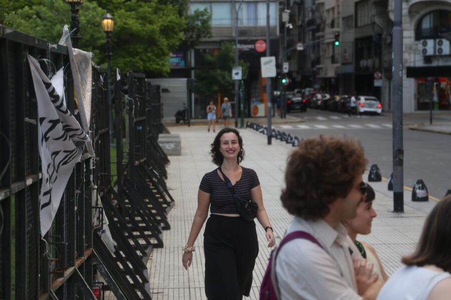 Nazis in Buenos Aires: a historical walking tour - What makes Max an effective guide