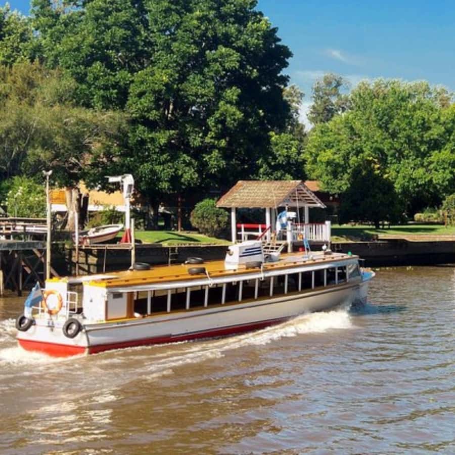 Private City Tour of Buenos Aires + Tigre Delta - A long but useful introduction to Buenos Aires