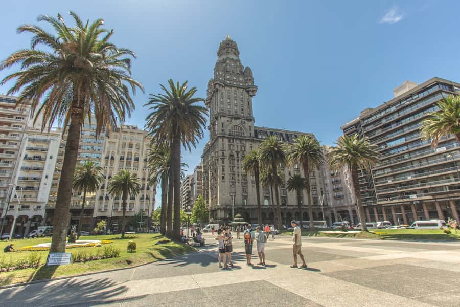 Private Fullday Trip to Montevideo from Buenos Aires - Palacio Legislativo and Mercado Agrícola