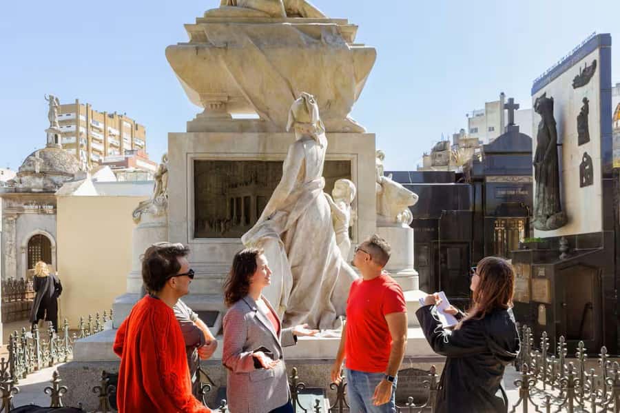 Recoleta & Cemetery for curious people - Kavanagh Building and Torre Monumental