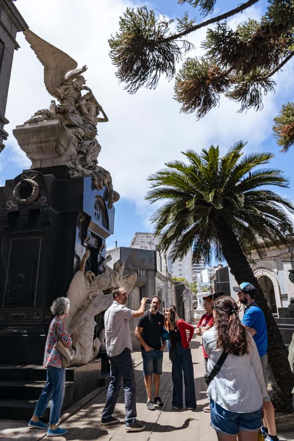 Recoleta Cemetery - Small Group Tour of History & Secrets - Two and a Half Hours in Sun, Shade, or Rain