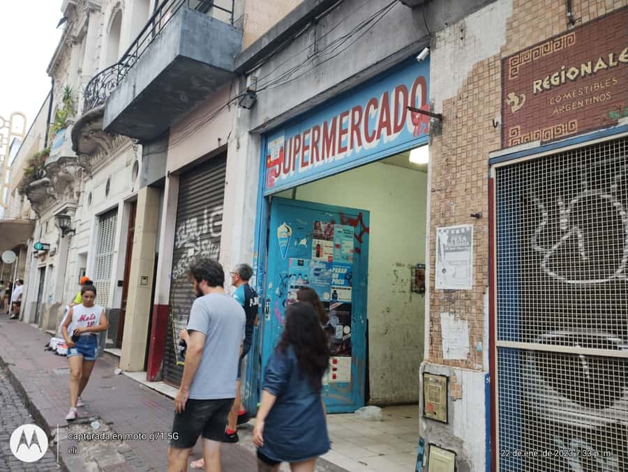 San Telmo Private Guided amazing Walking Tour - Casa Minima and the value of small details