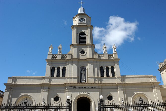 Tailor-made Day Tour to San Antonio de Areco & Estancia El Ombu - San Antonio de Areco and the story around the square