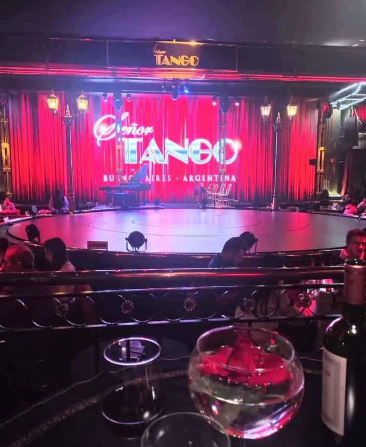 Tango Show at Señor Tango - Choosing dinner and show or show only