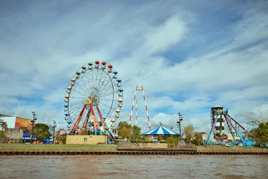 Tigre: Parque de la Costa Ticket & Transfers - The one-hour ride from downtown